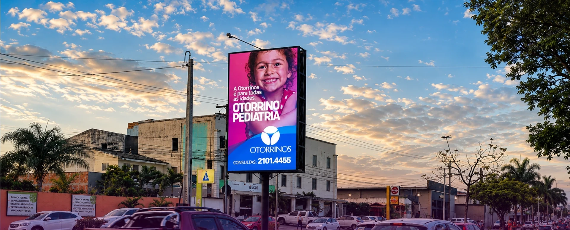 Imagem editorial do artigo DOOH e funil de marketing: como integrar mídia urbana e digital