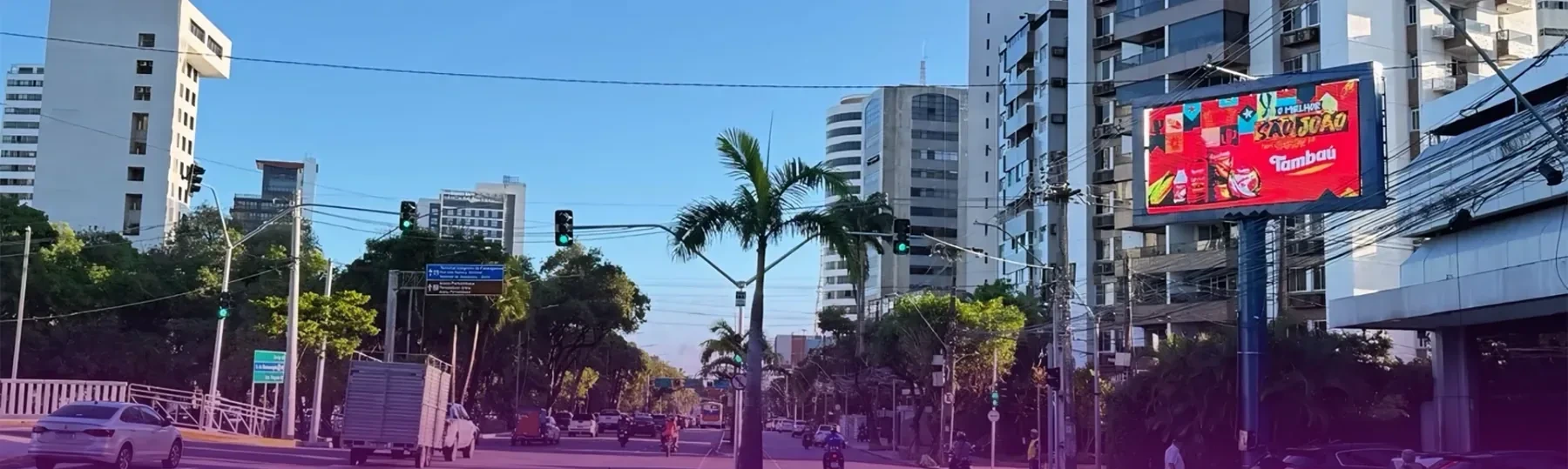 Imagem editorial do artigo Outdoor digital em Recife: como avaliar fluxo, localização e performance